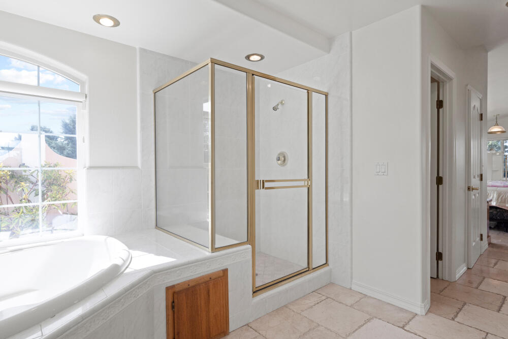 Shield Crest - Residential