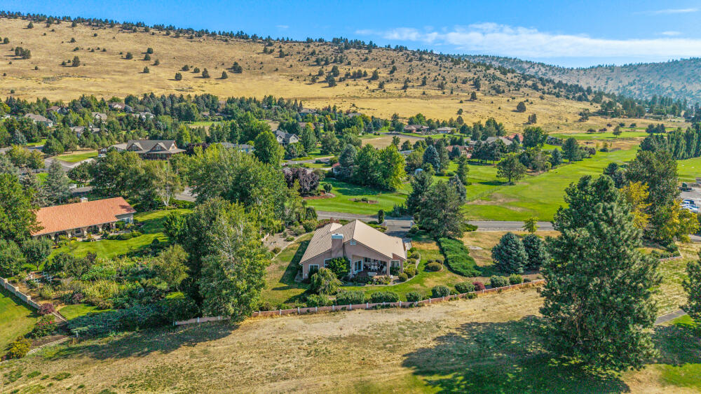 Shield Crest - Residential