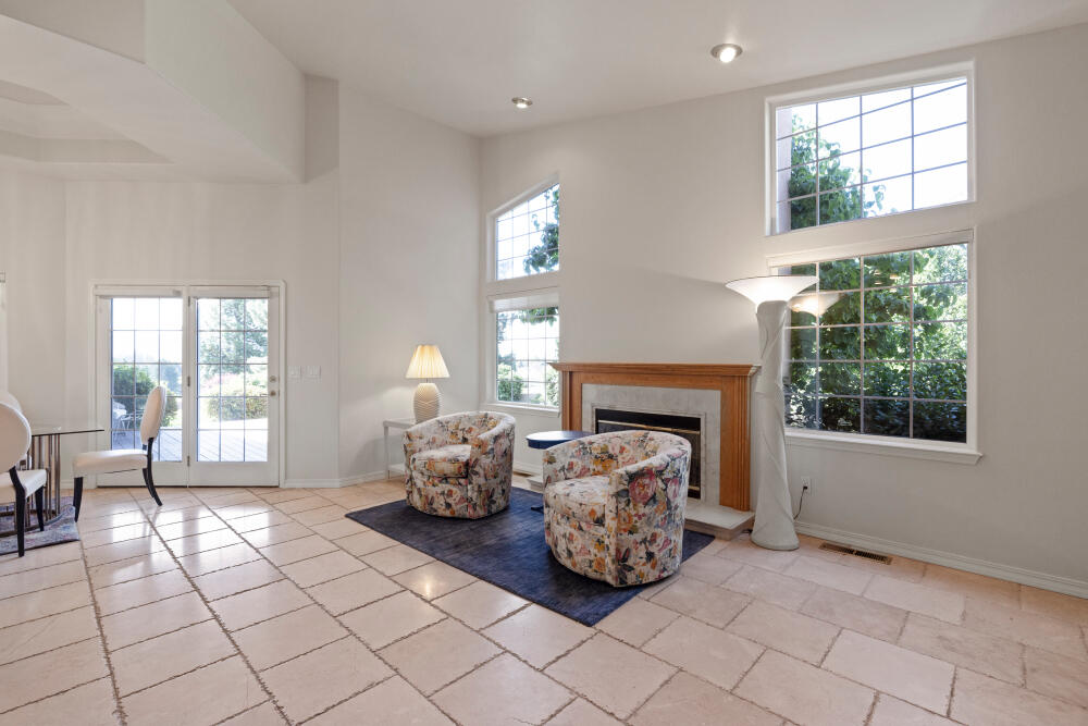 Shield Crest - Residential