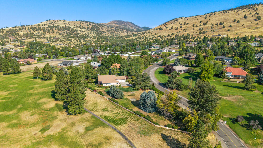 Shield Crest - Residential