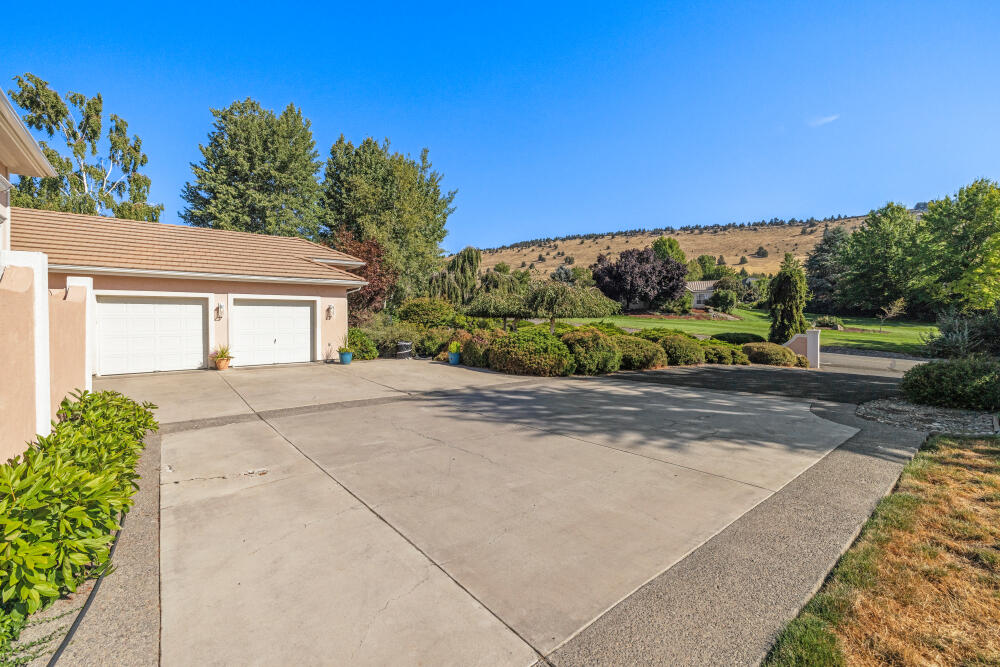 Shield Crest - Residential