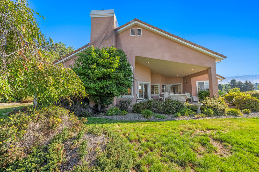 Shield Crest - Residential