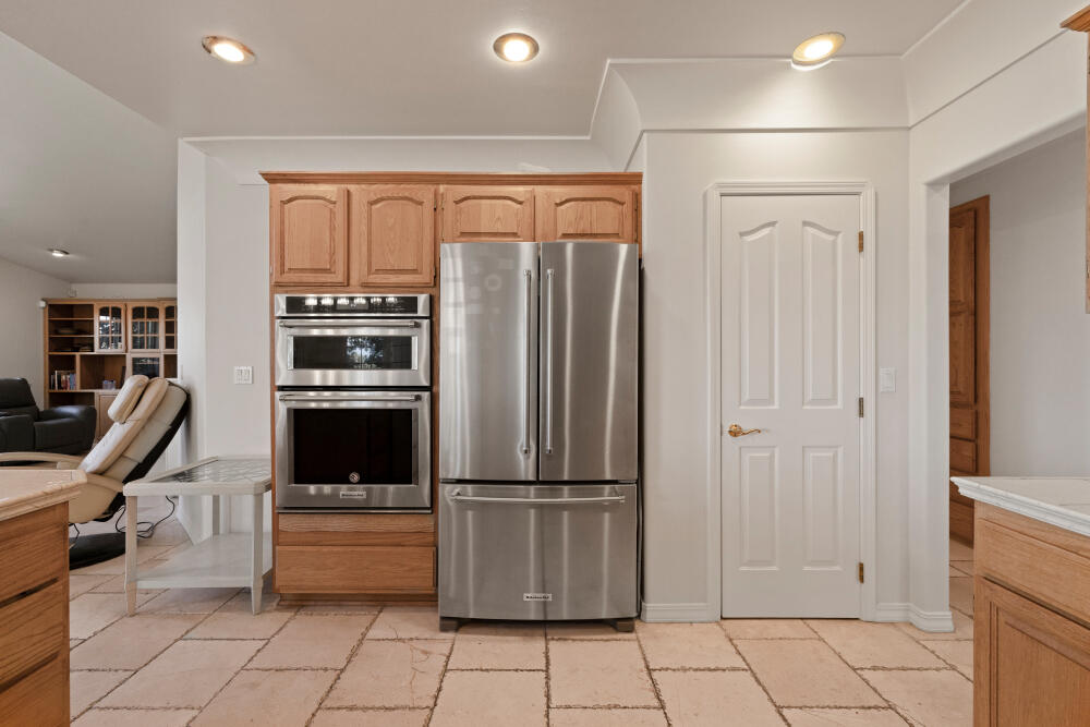 Shield Crest - Residential