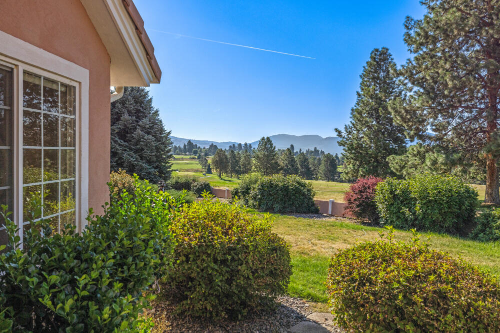 Shield Crest - Residential