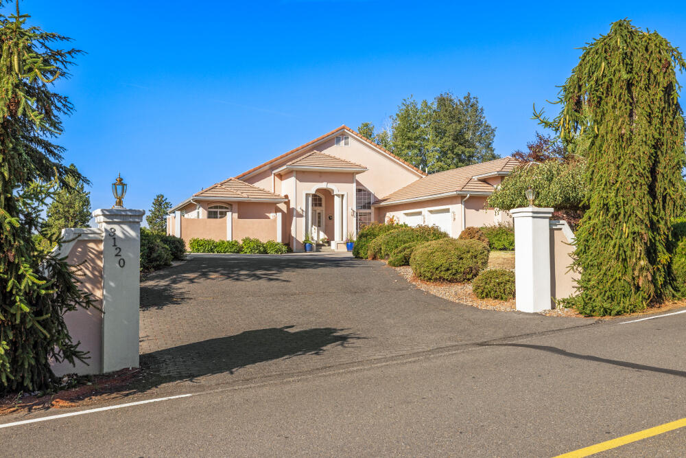 Shield Crest - Residential