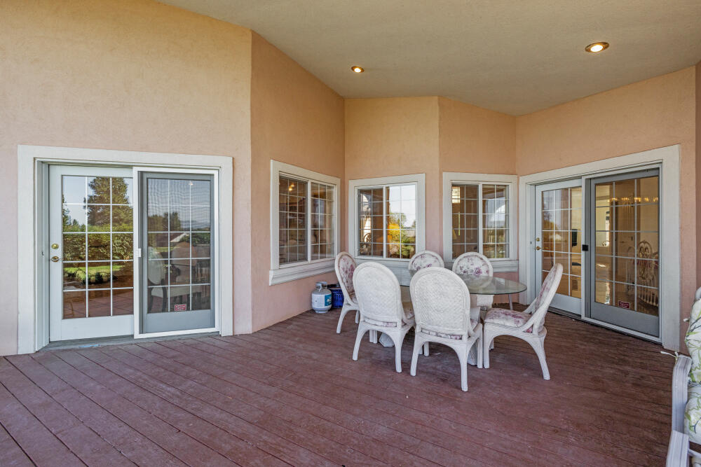 Shield Crest - Residential