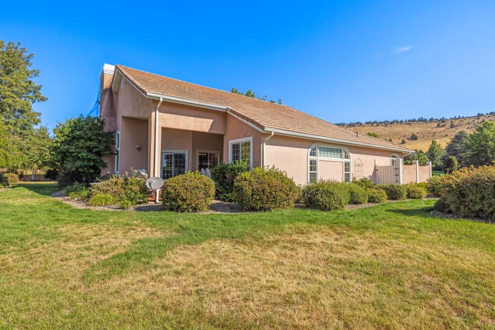 Shield Crest - Residential