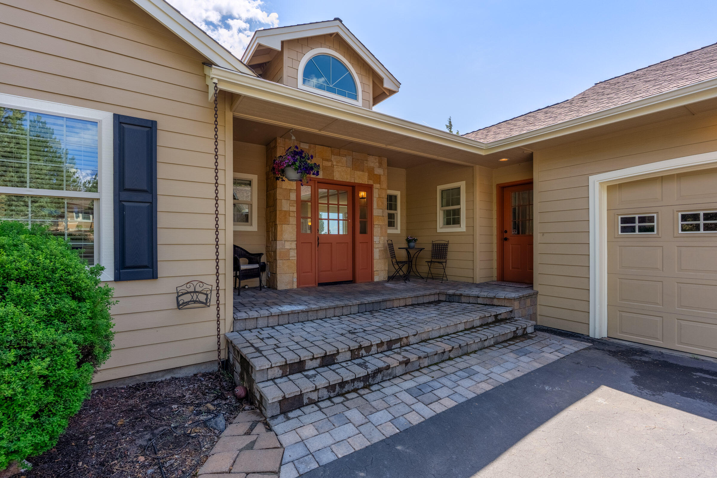 1580 Murrelet Drive