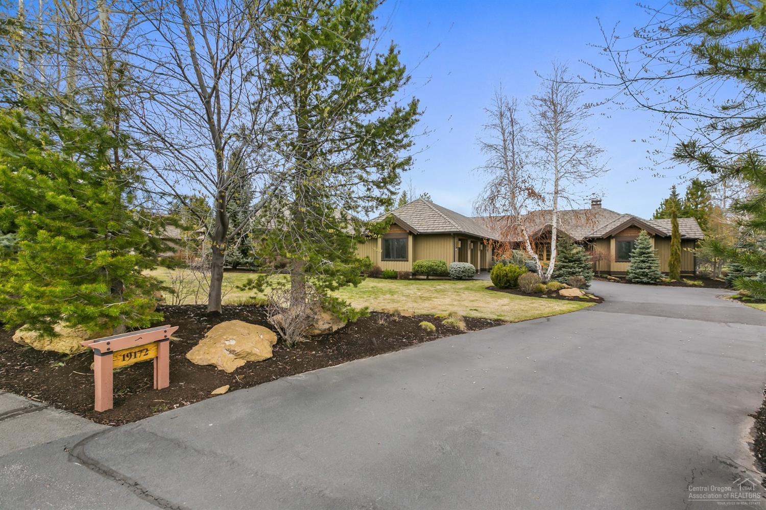 Broken Top - Residential