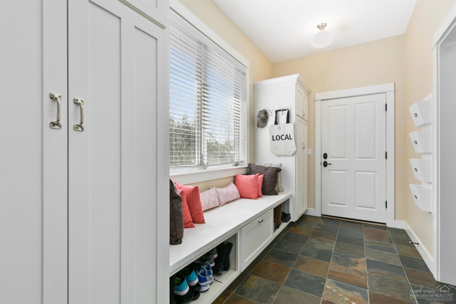 Broken Top - Residential