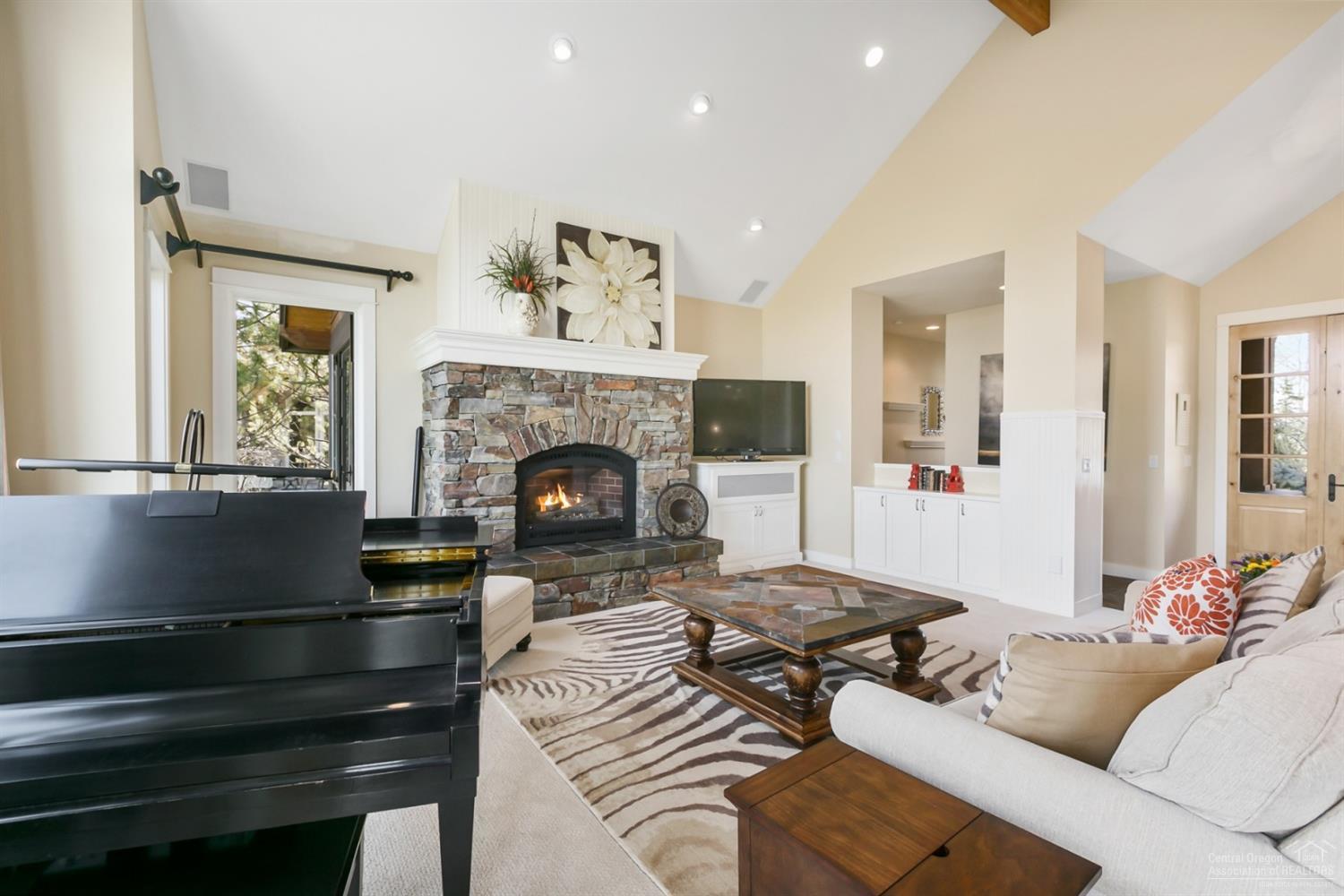 Broken Top - Residential