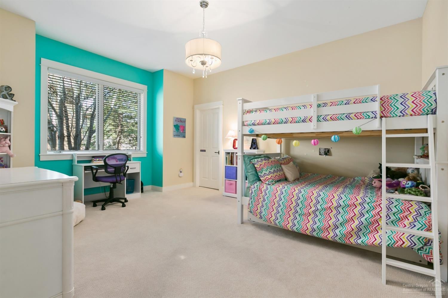 Broken Top - Residential