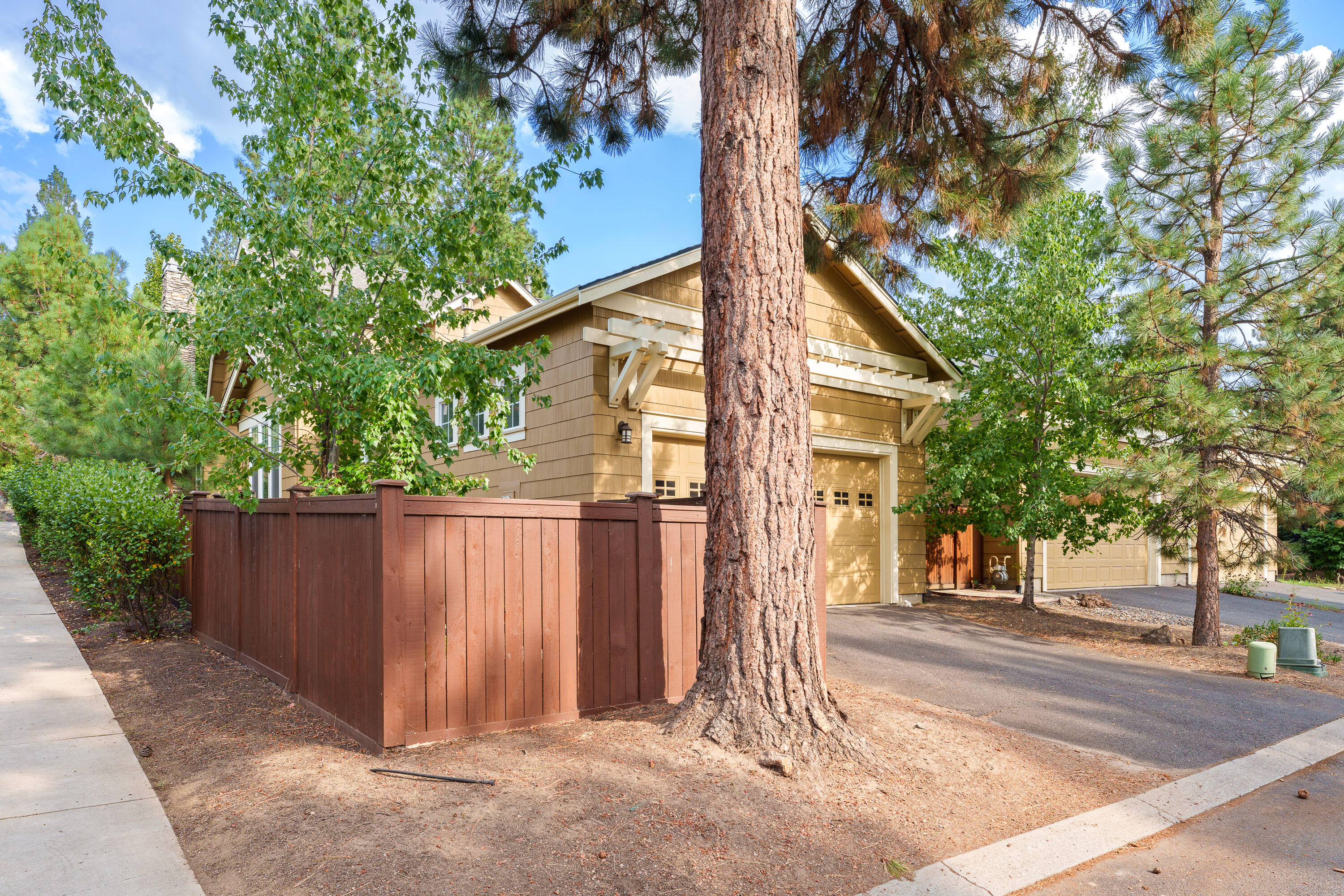 NorthWest Crossing - Residential