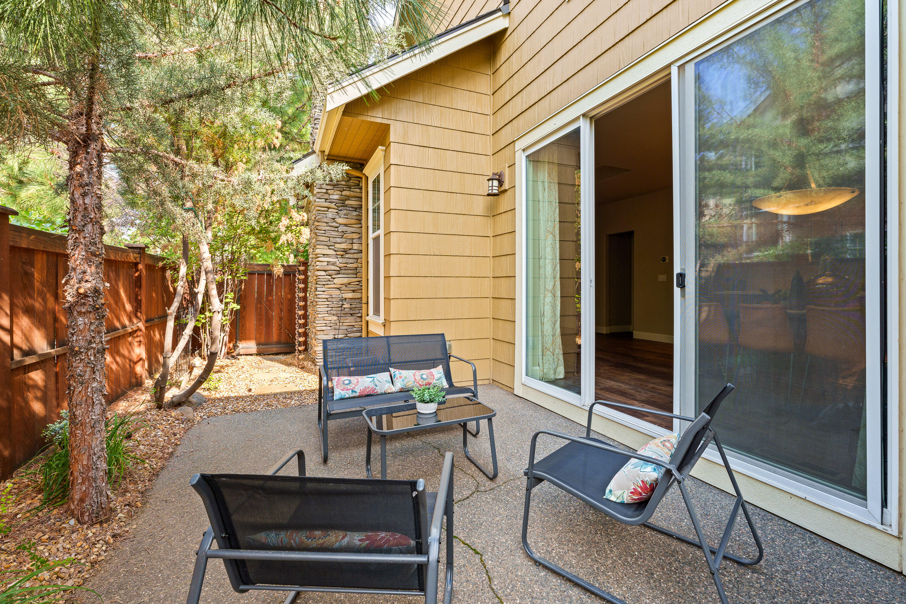 NorthWest Crossing - Residential