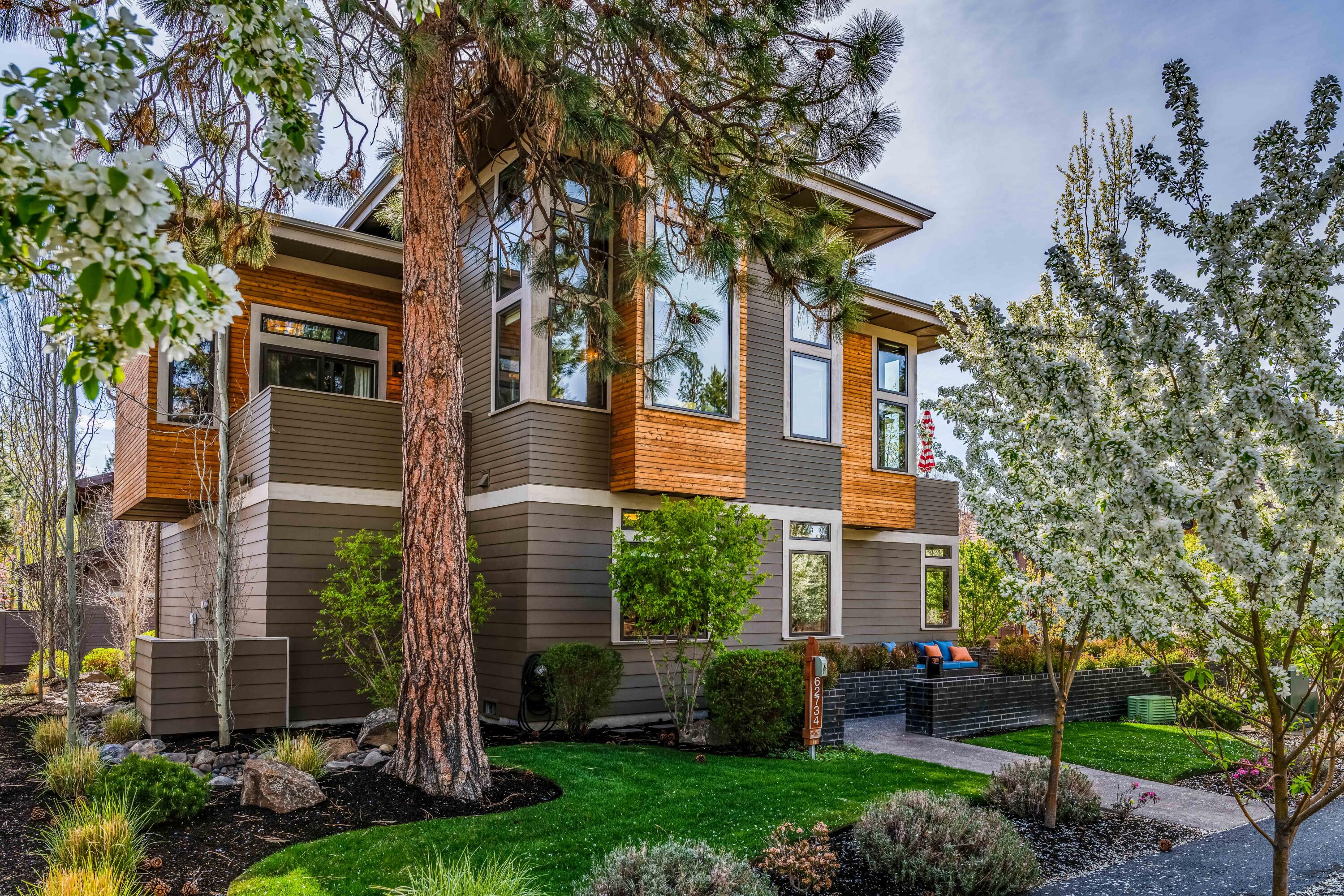 Three Pines - Residential