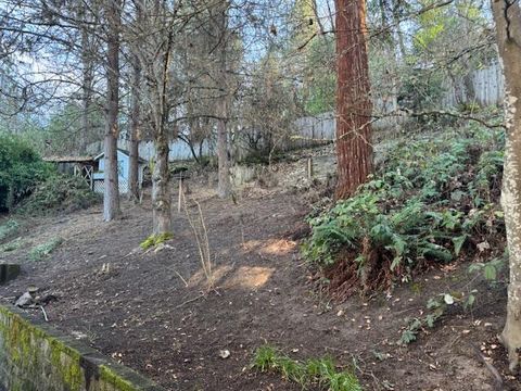 Tiny photo for 1986 Kelly Way, Grants Pass, OR 97527 (MLS # 220215518)