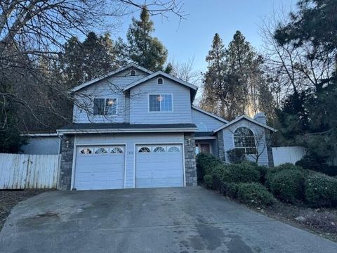 Photo of 1986 Kelly Way, Grants Pass, OR 97527 (MLS # 220215518)