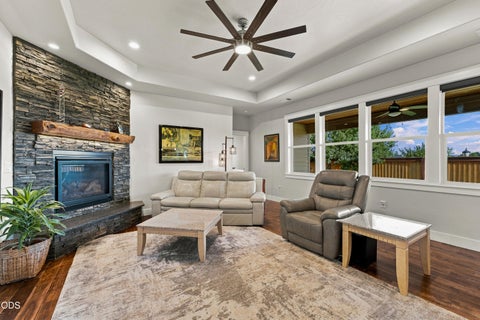 Tiny photo for 3283 Fallen Oak Drive, Medford, OR 97504 (MLS # 220226319)