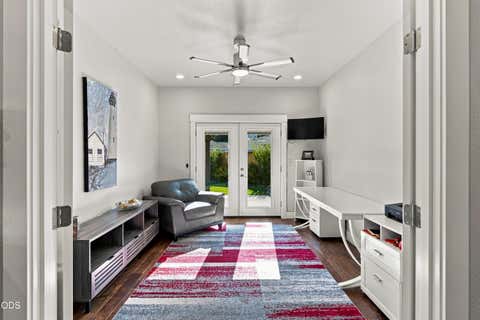 Tiny photo for 3283 Fallen Oak Drive, Medford, OR 97504 (MLS # 220226319)
