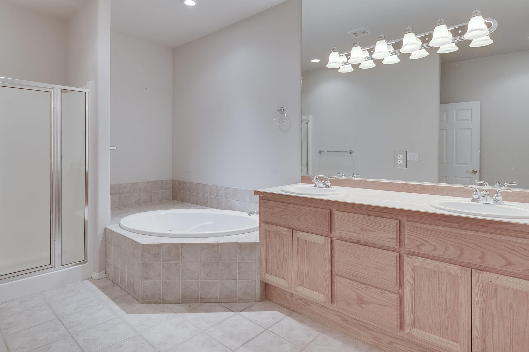 Ridge At Eagle Crest - Residential