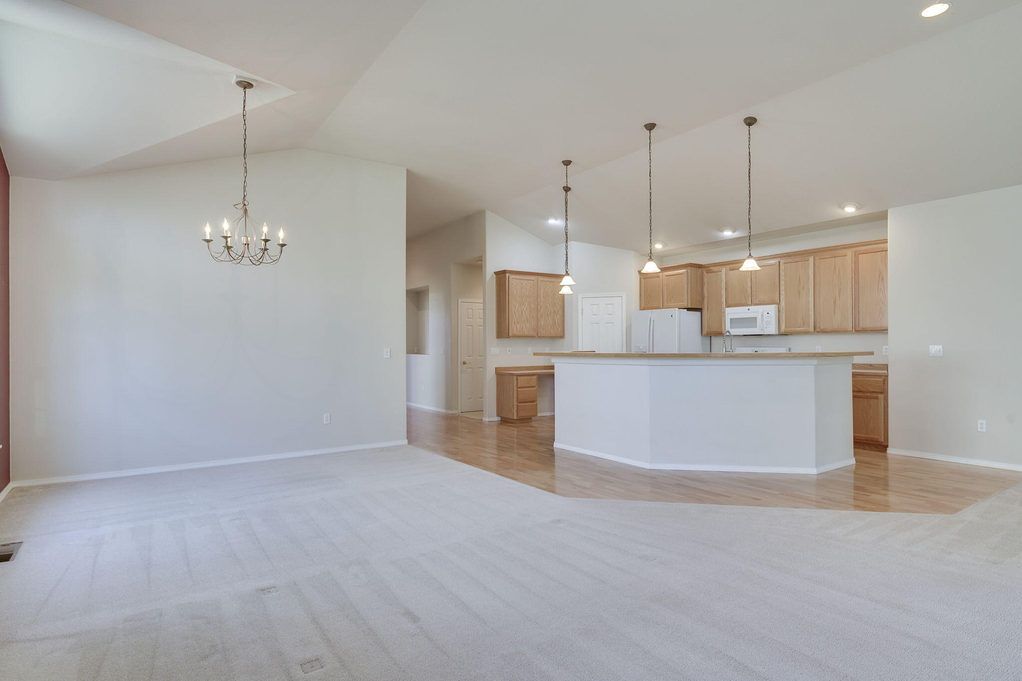 Ridge At Eagle Crest - Residential