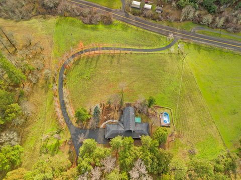 Tiny photo for 6333 Sterling Creek Road, Jacksonville, OR 97530 (MLS # 220213224)