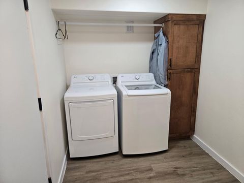 Tiny photo for 15900 SE Winchester Loop, Prineville, OR 97754 (MLS # 220217336)