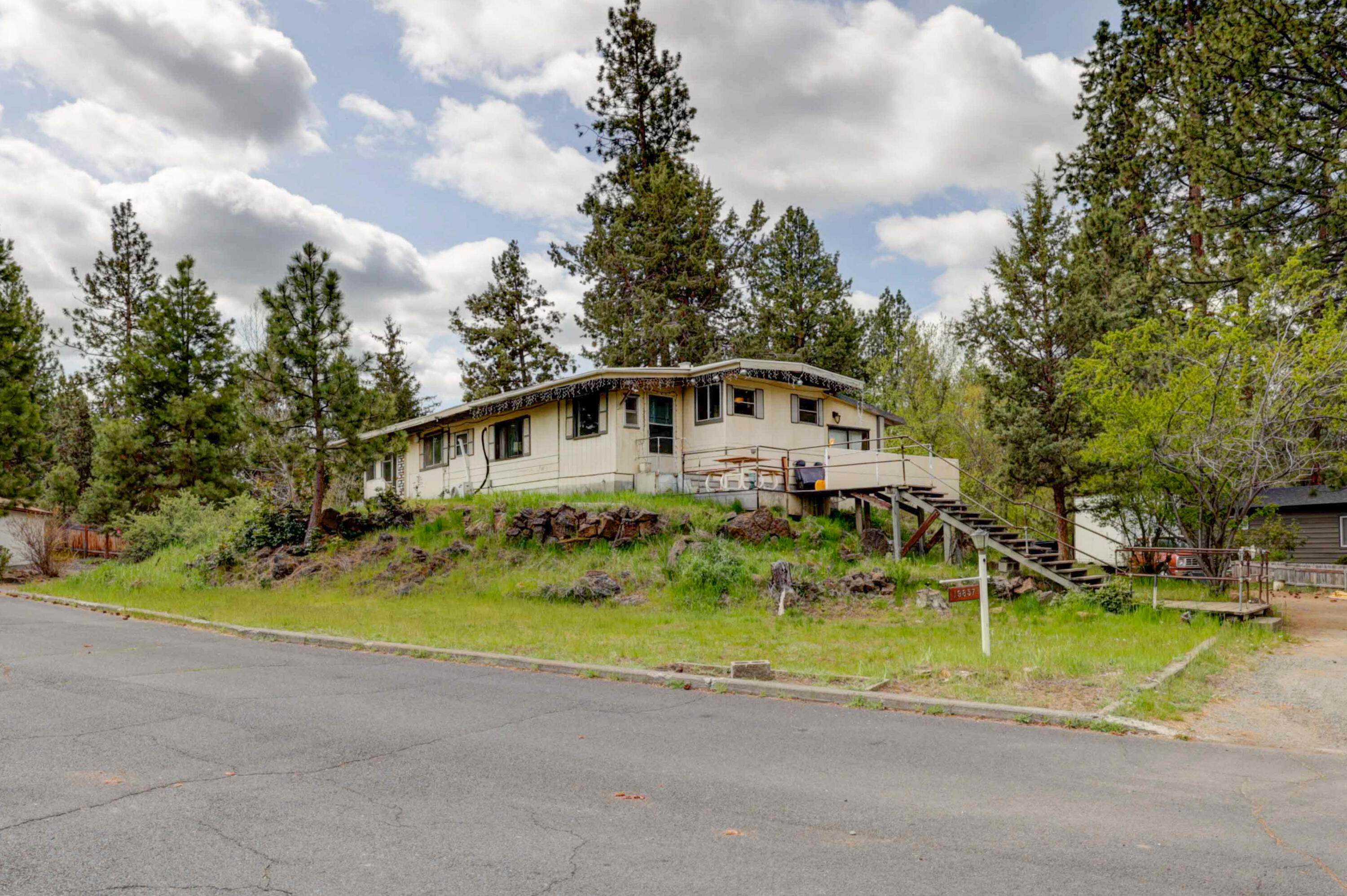 Romaine Village - Residential