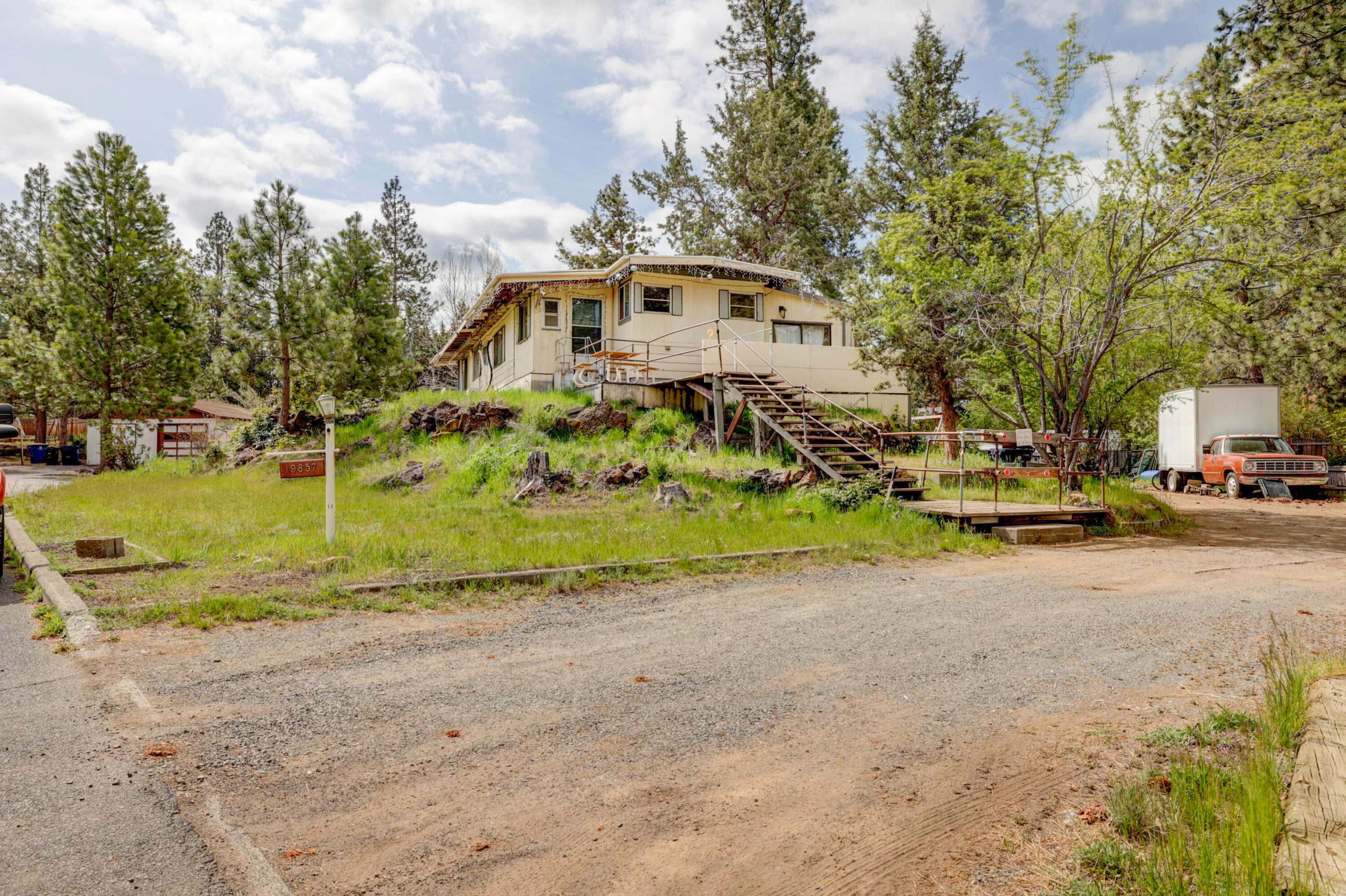 Romaine Village - Residential