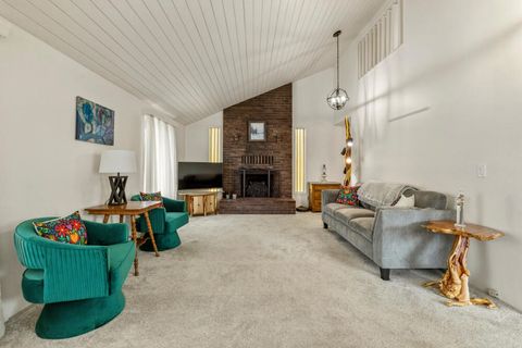 Tiny photo for 5081 Southview Drive, Klamath Falls, OR 97603 (MLS # 220219380)