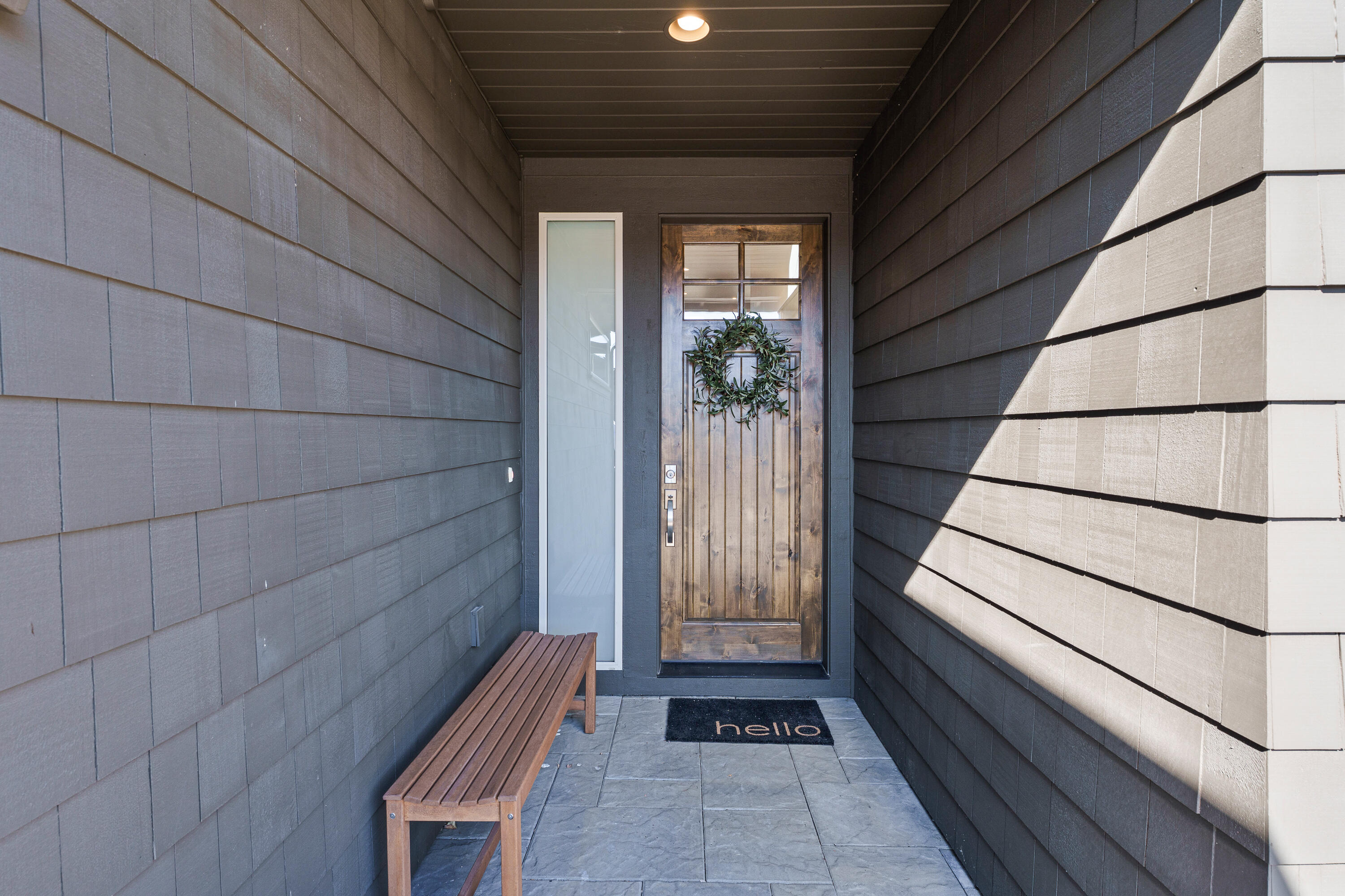 19367 Alianna Loop