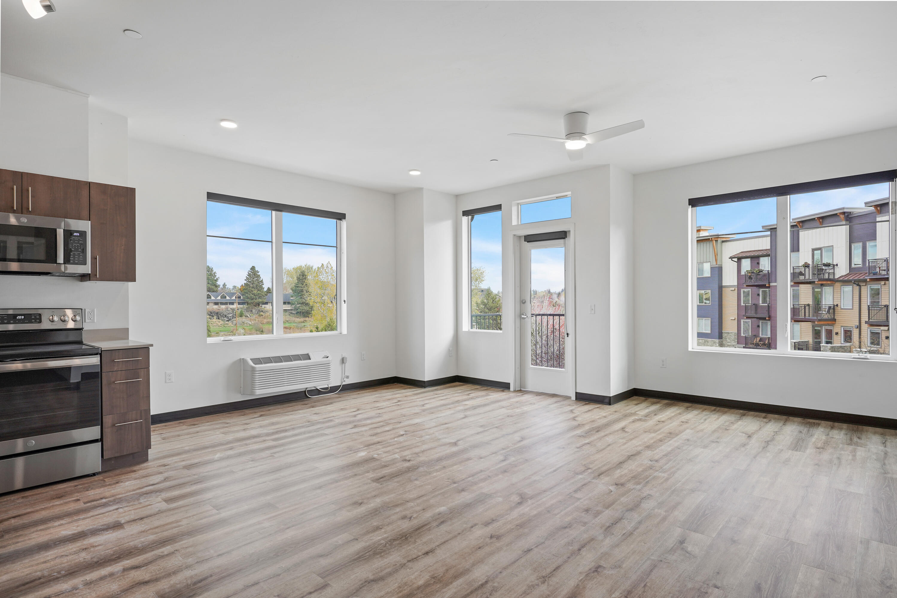 Shevlin Riverfront - Residential Income