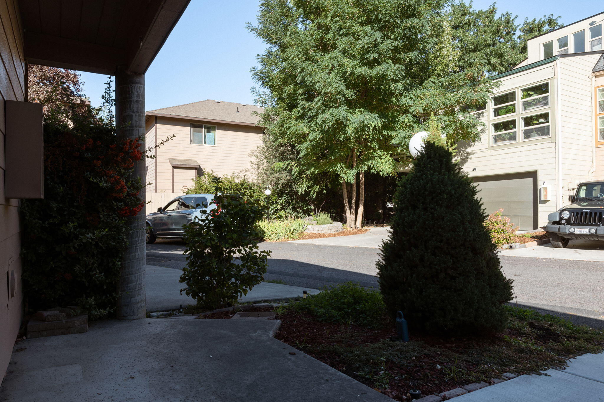 1947 NE Otelah Place