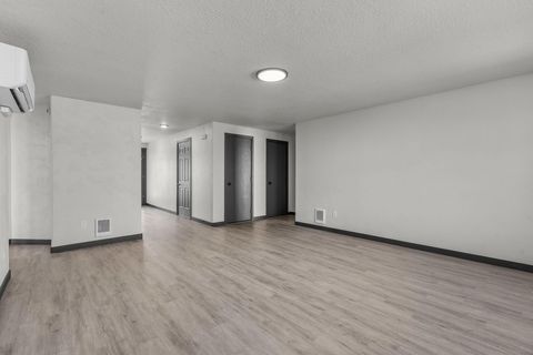 Tiny photo for 695 NE 8th Street, Prineville, OR 97754 (MLS # 220217611)