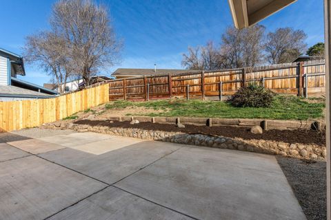 Tiny photo for 695 NE 8th Street, Prineville, OR 97754 (MLS # 220217611)