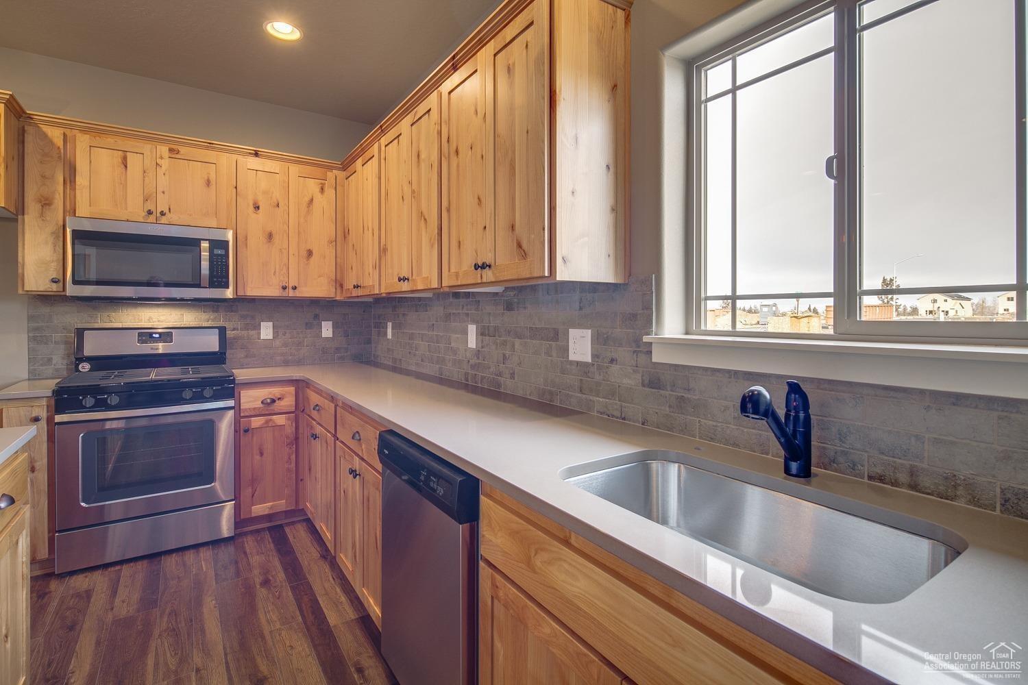 Fieldstone Crossing - Residential