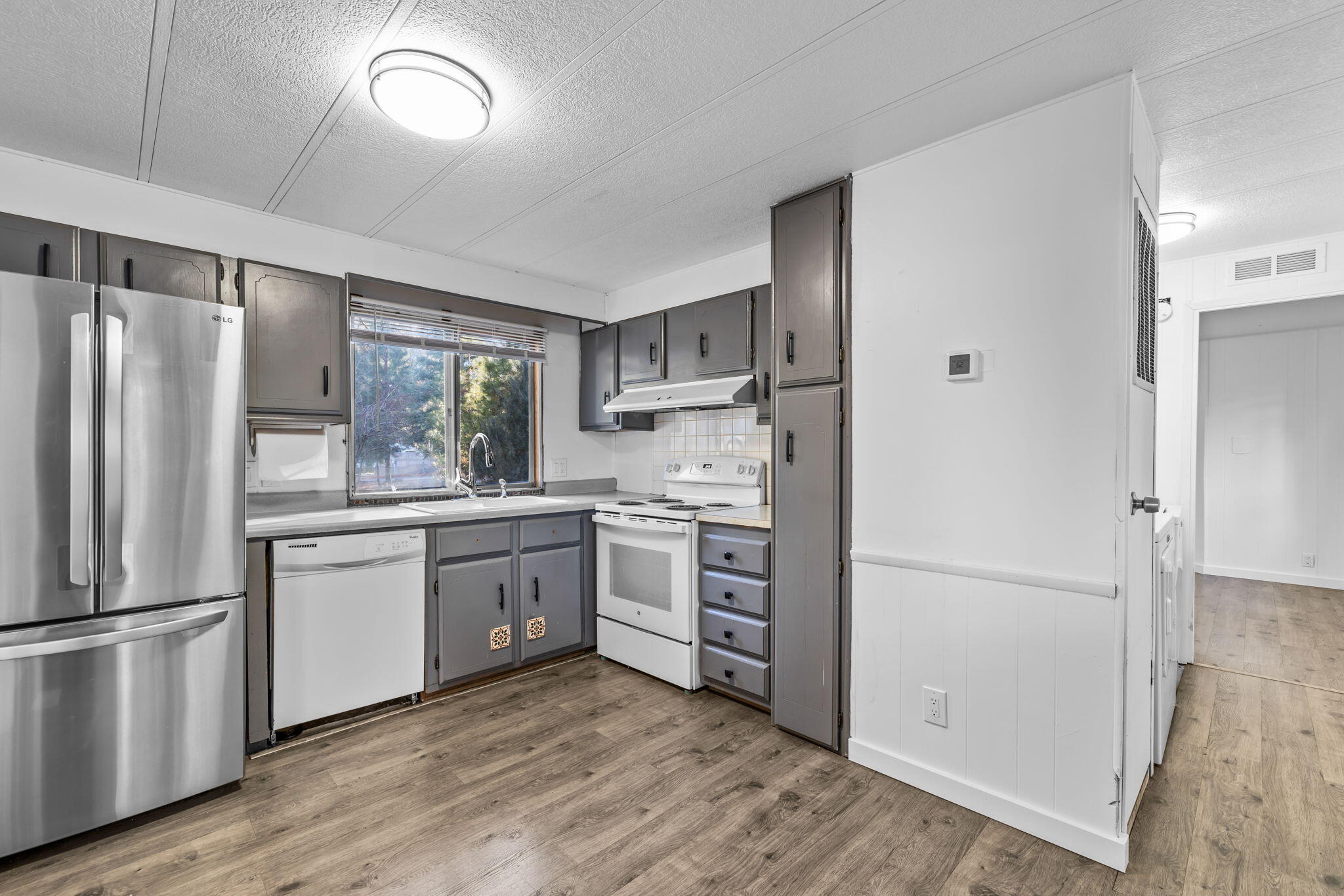 Romaine Village - Residential