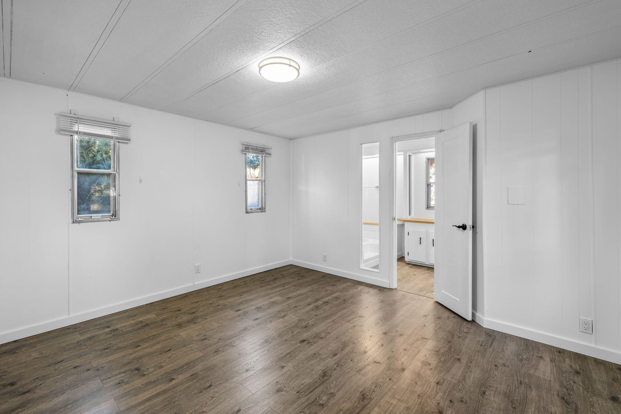 Romaine Village - Residential