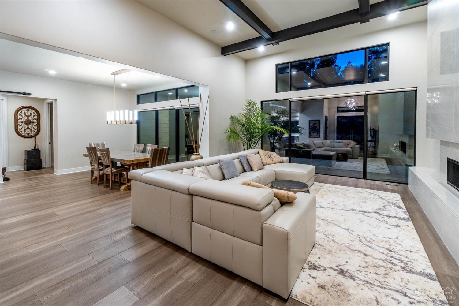 Awbrey Glen - Residential