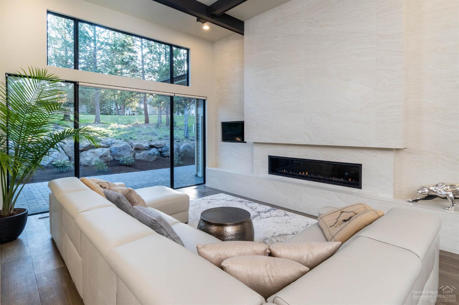 Awbrey Glen - Residential