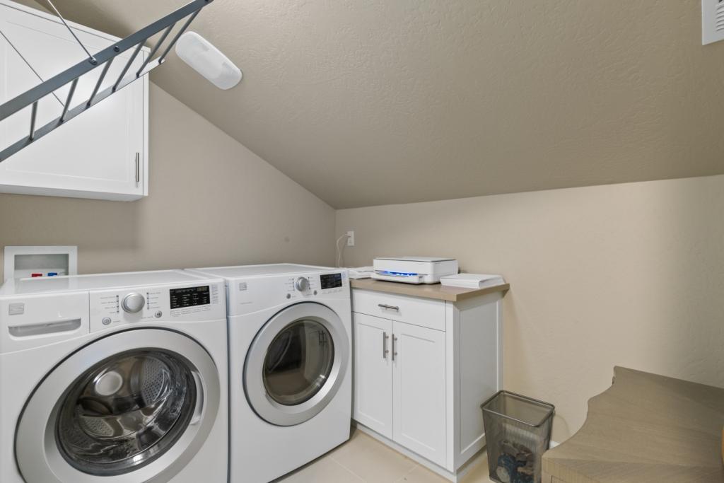 Meadowbrook Park II At North Mountain - Residential