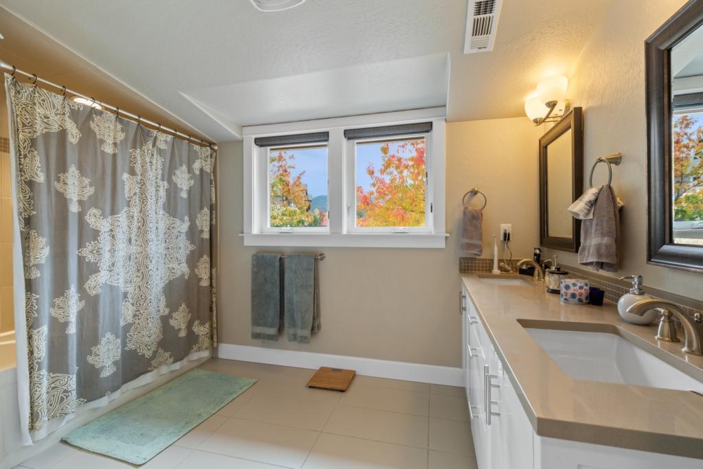 Meadowbrook Park II At North Mountain - Residential