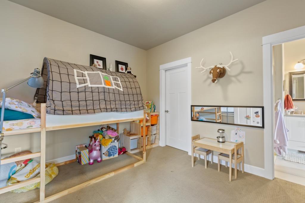 Meadowbrook Park II At North Mountain - Residential