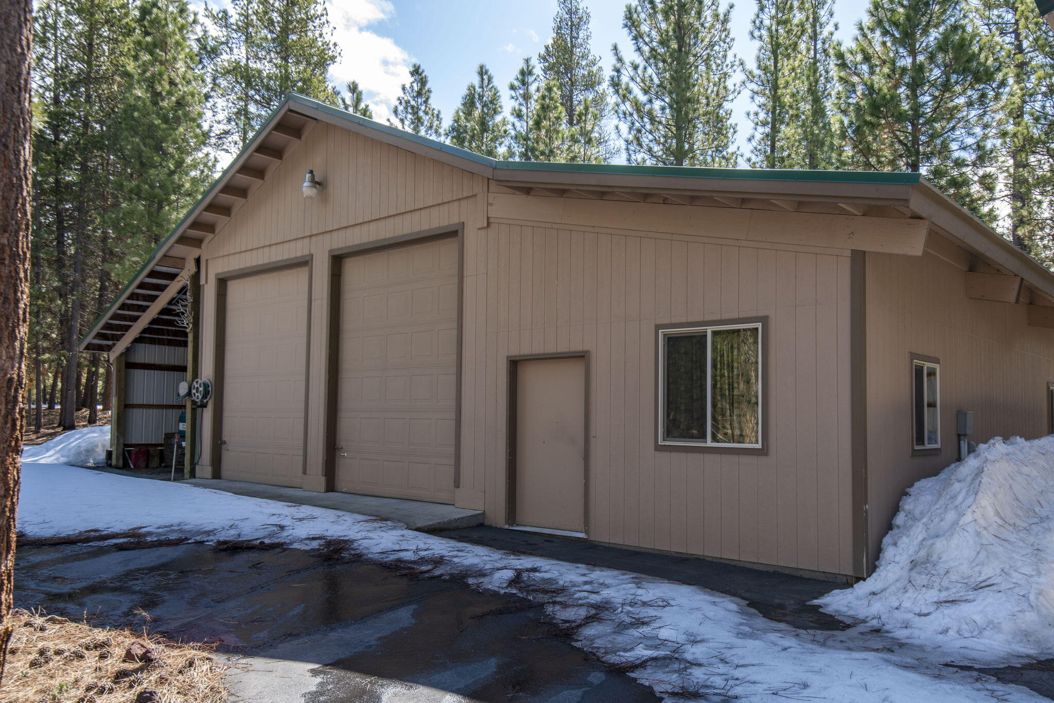 Ponderosa Pines - Residential