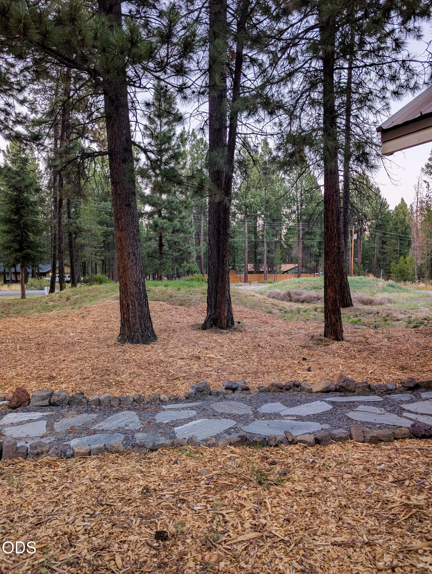 16947 Quartz Hill Road