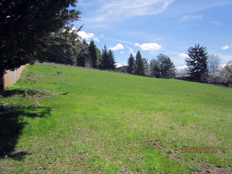 Quiet Neighborhood of custom homes, walking distance to Sky Lakes Hospital, medical offices and Oregon Institute of Technology. Minutes to Harbor Links Golf course, Moore Park, fishing, boating. hiking, restaurants and down town Klamath Falls. Contiguous lot also available, buy both for $55,000 , place your home in the middle to enjoy your outside activities and entertaining. . The bike path at the top of the lot leads to Oregon Institute of Technology and the foothills overlooking the city.