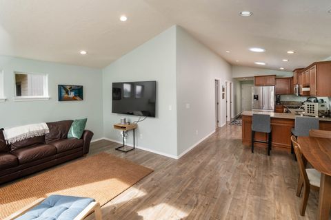 Tiny photo for 62017 NE Nate's Place, Bend, OR 97701 (MLS # 220218865)