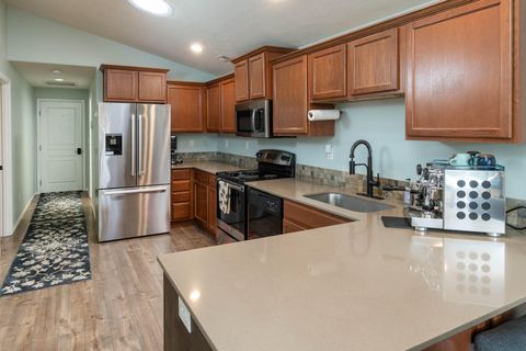 Tiny photo for 62017 NE Nate's Place, Bend, OR 97701 (MLS # 220218865)