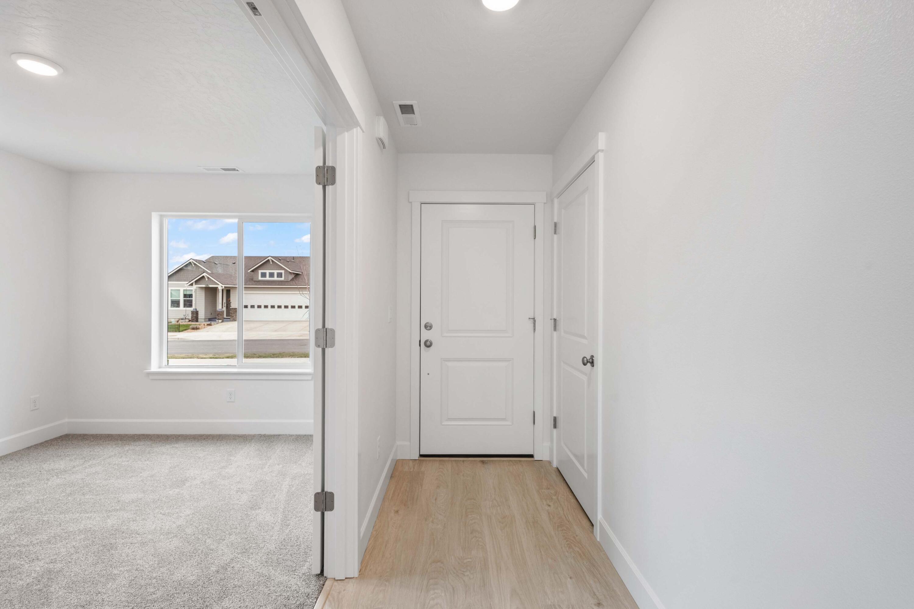 4090 SW Obsidian Avenue 78