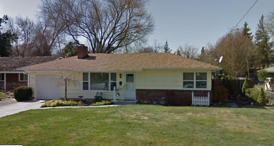 This home is located in the lovely South West Medford area close to South Medford High. 3 bedroom and 2 bathrooms with a garage. Close to town and parks. The backyard is peaceful and a must see.